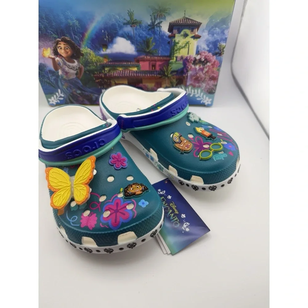 Crocs x Disney Encanto Mirabel Classic Clog K Size J5 US